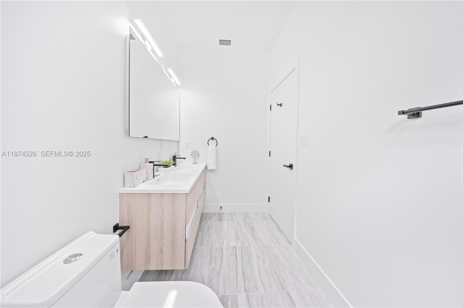 HARRISONS - Residential