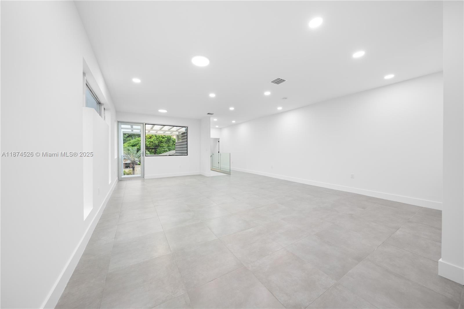 HARRISONS - Residential