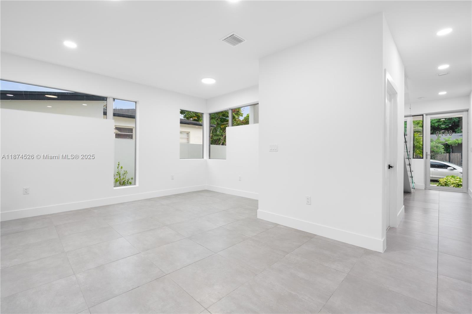 HARRISONS - Residential