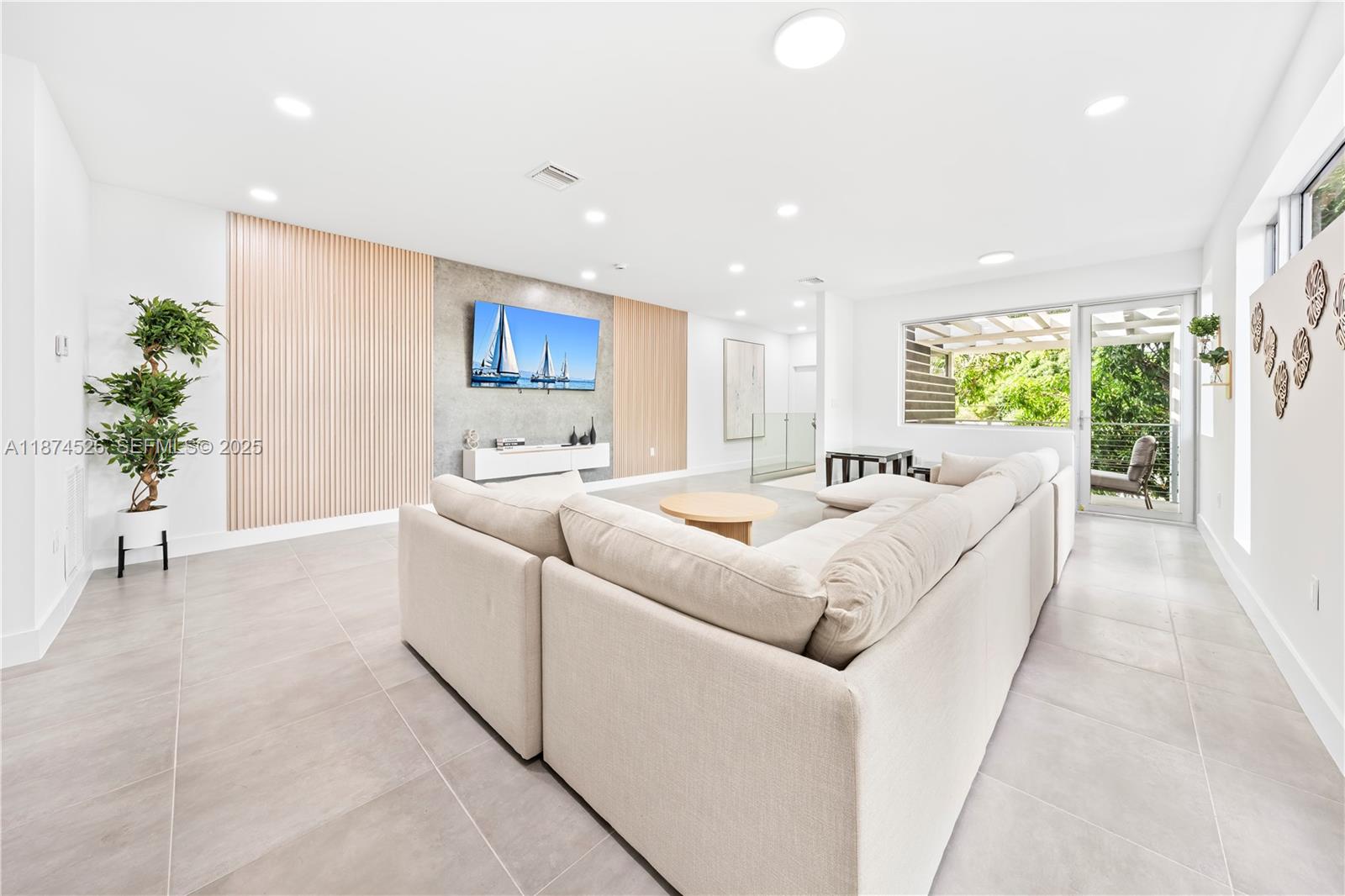 HARRISONS - Residential