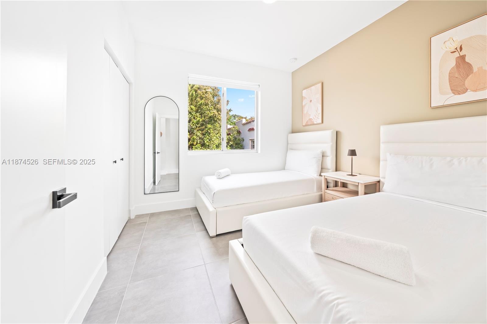 HARRISONS - Residential