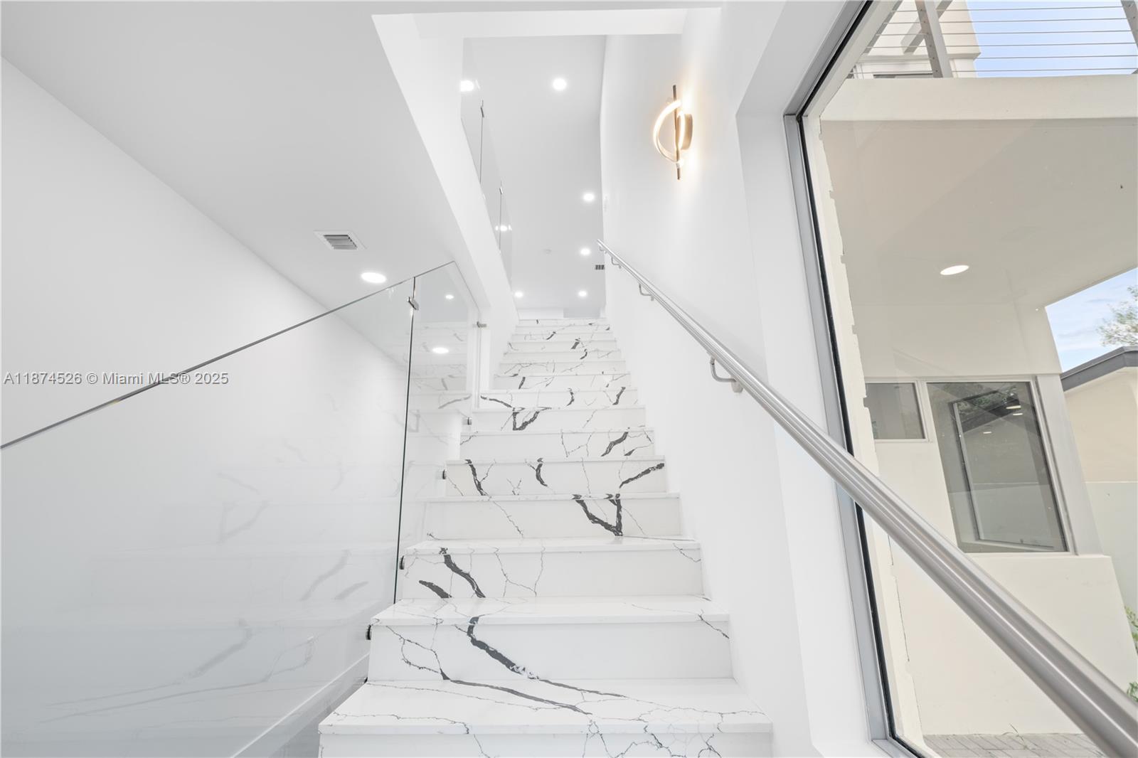 HARRISONS - Residential