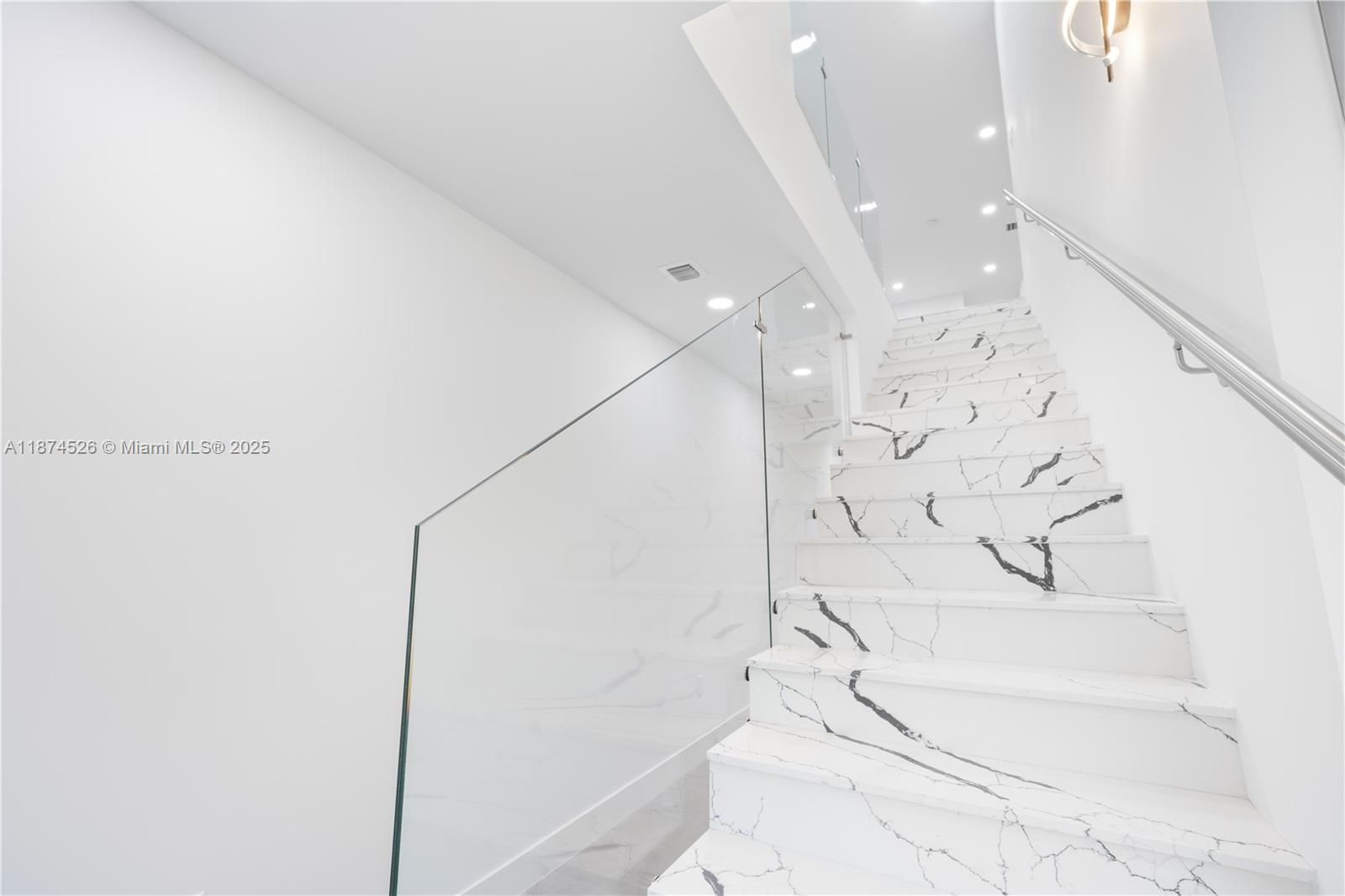 HARRISONS - Residential