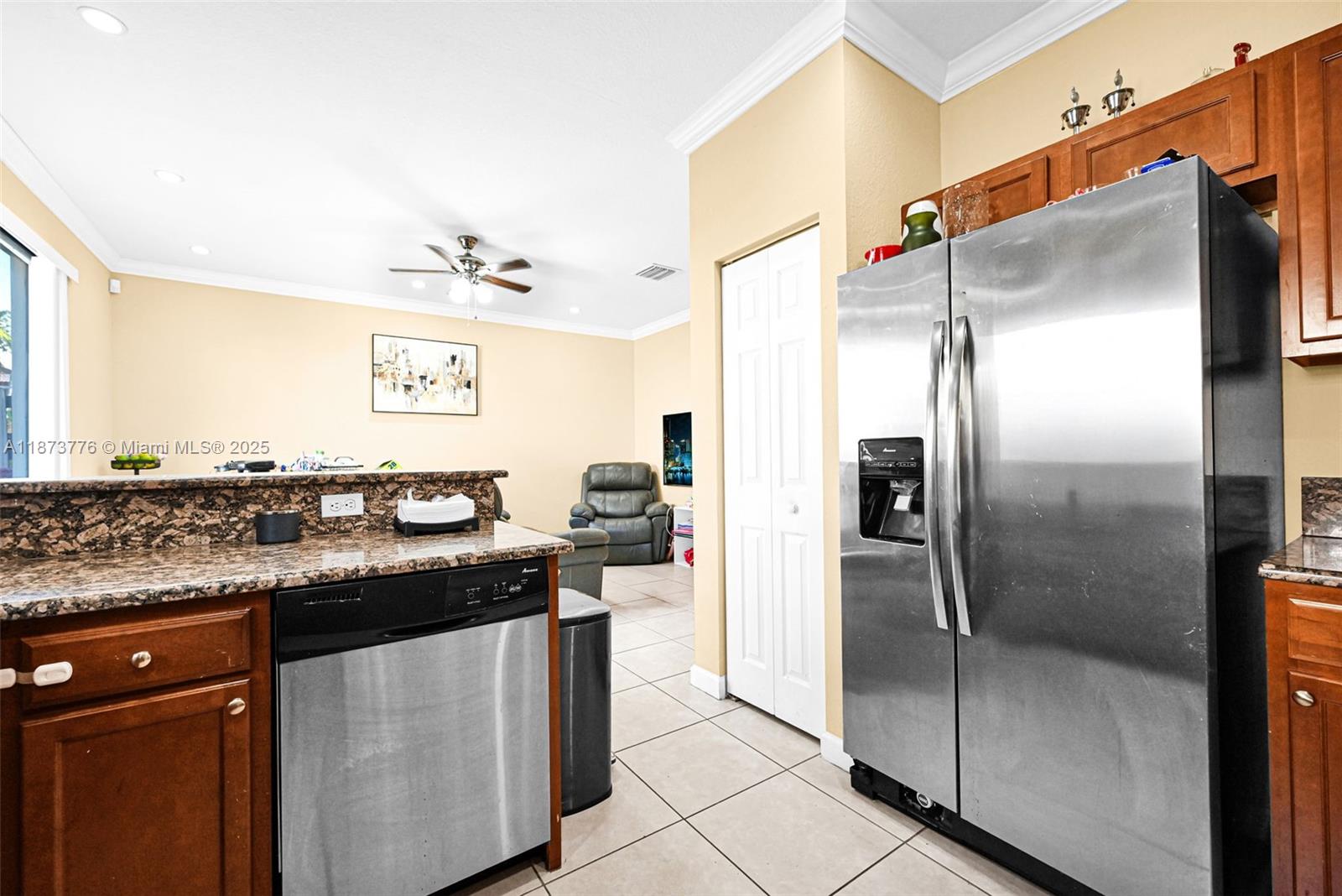 SILVER PALM EAST SEC THRE - Residential