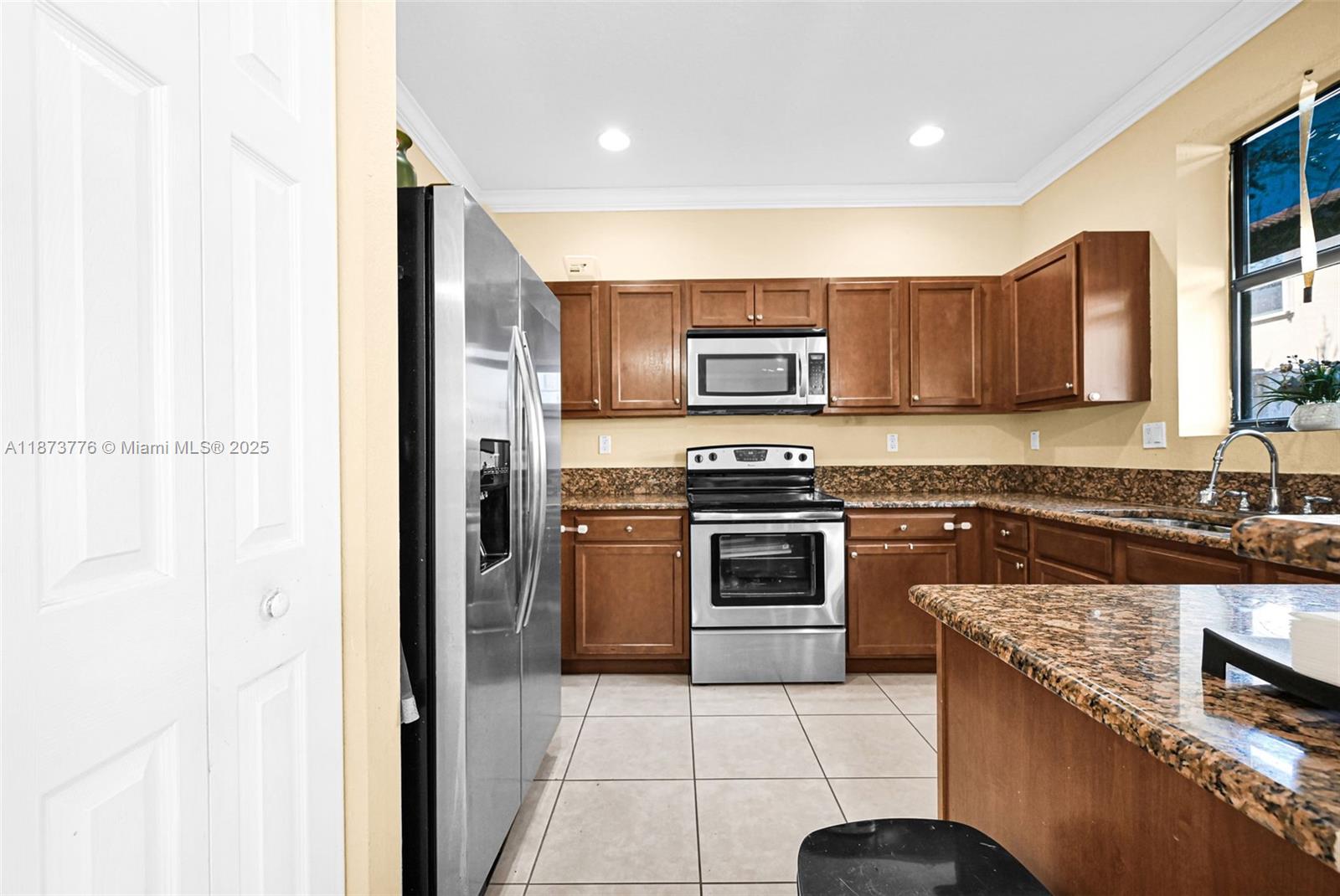 SILVER PALM EAST SEC THRE - Residential