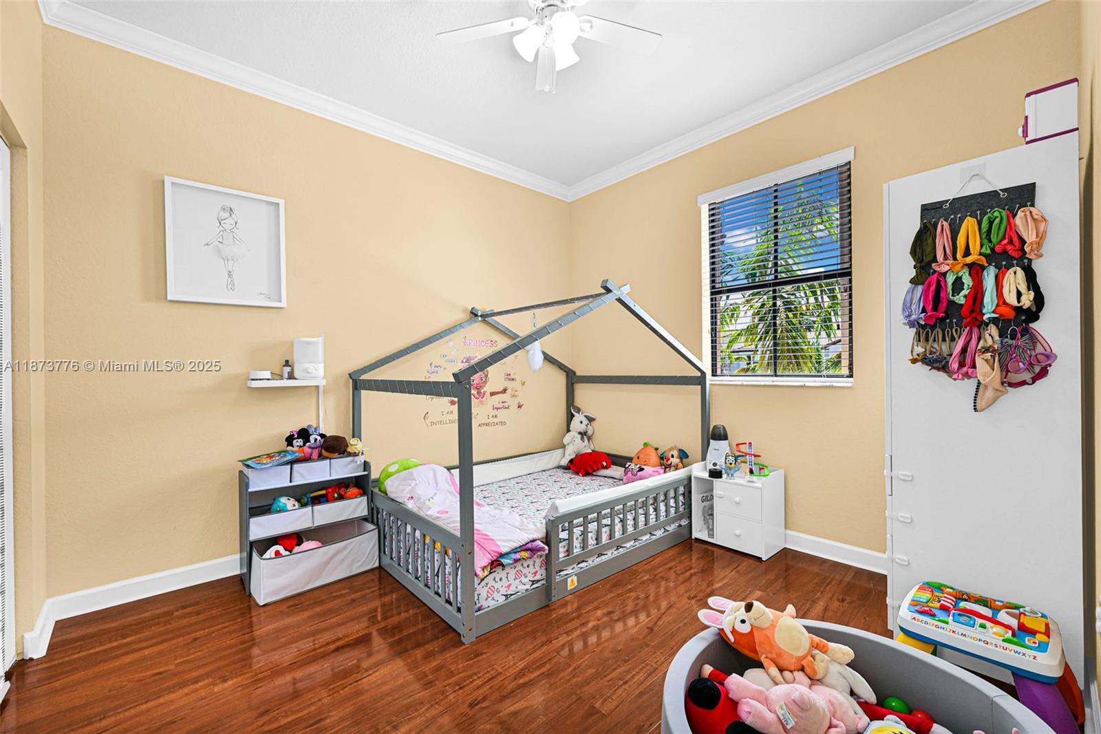 SILVER PALM EAST SEC THRE - Residential