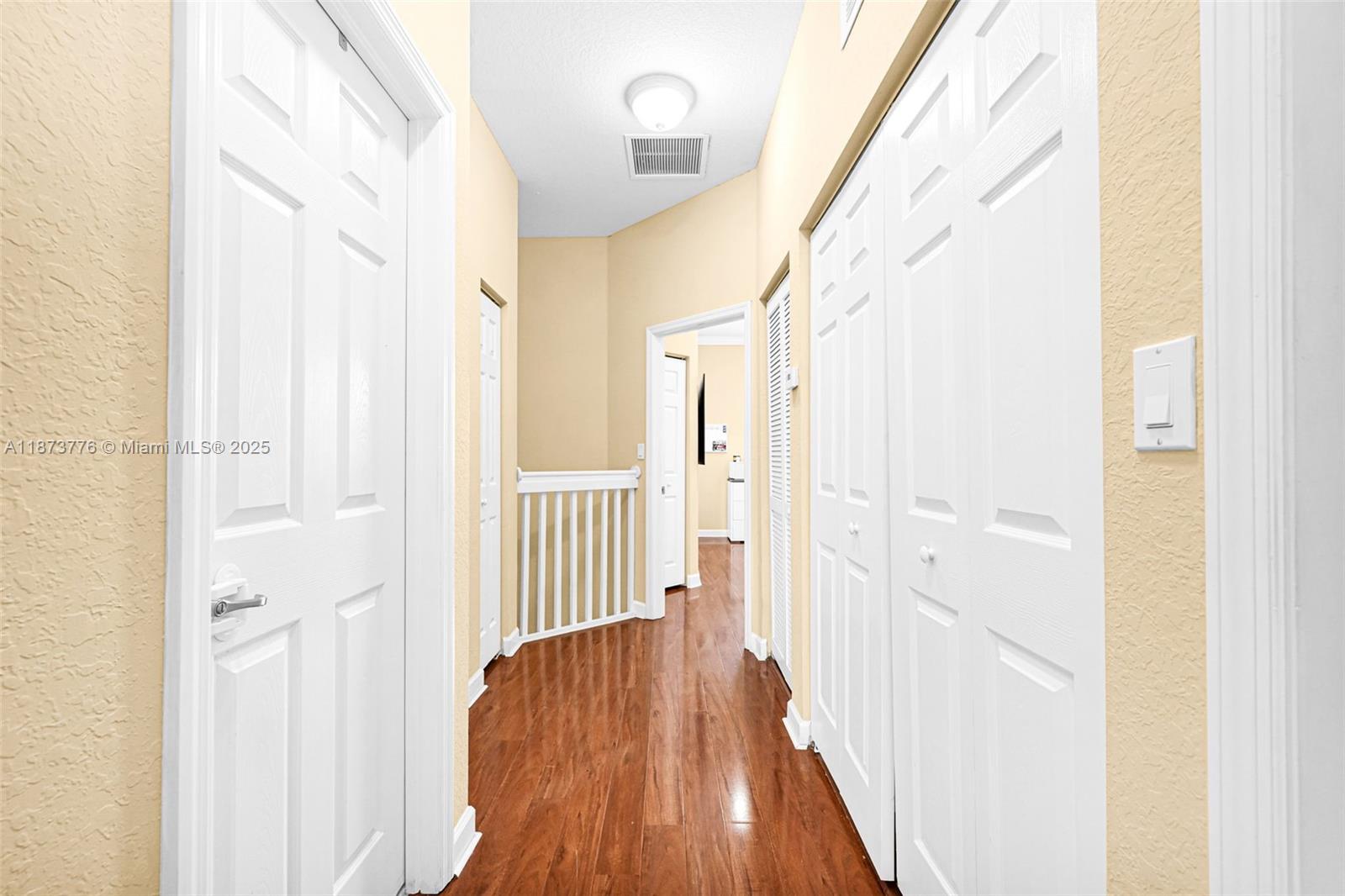 SILVER PALM EAST SEC THRE - Residential