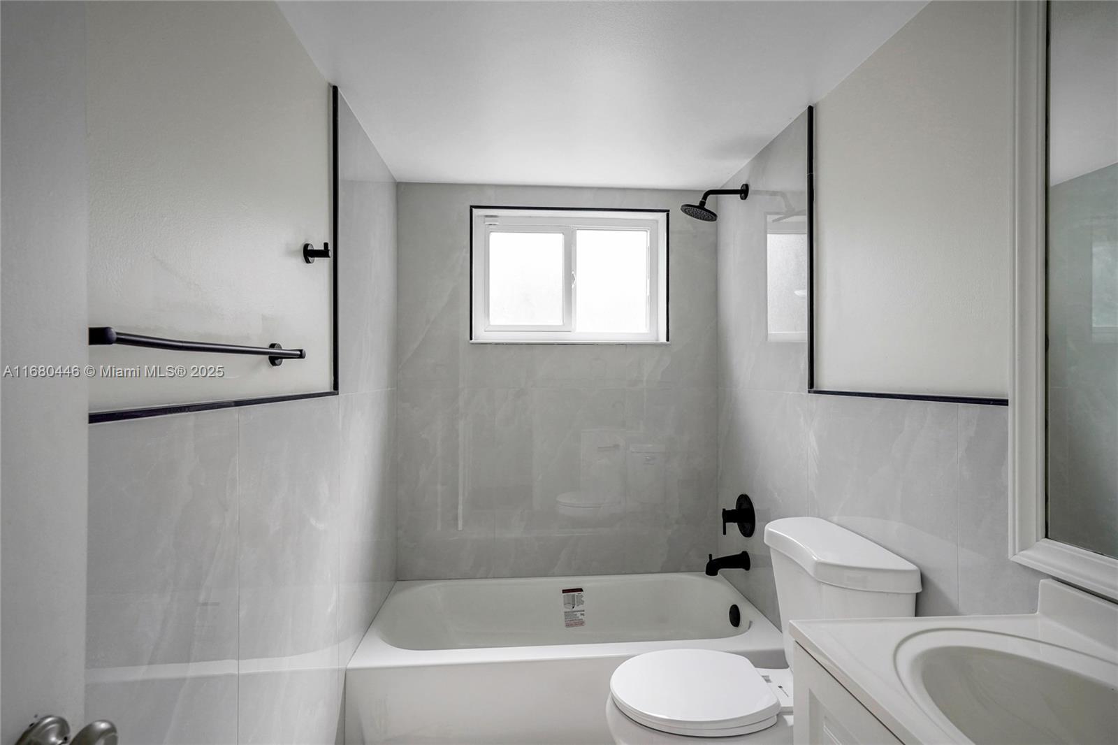 PALM AIRE VILLAGE 2ND SEC - Residential