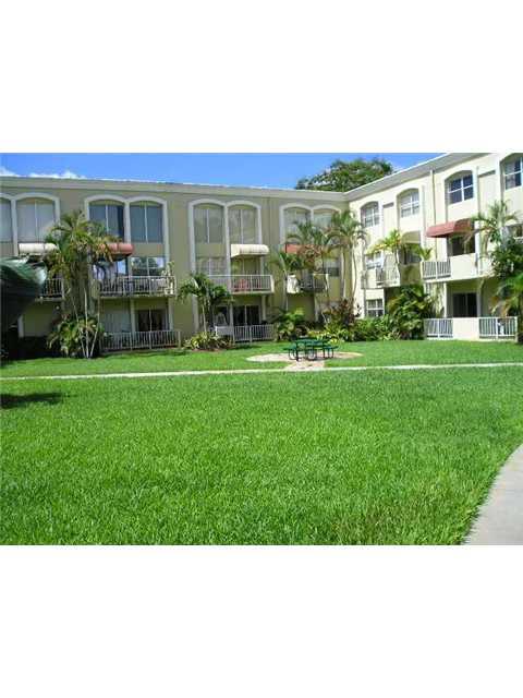 VENETIAN GARDENS - Residential Lease