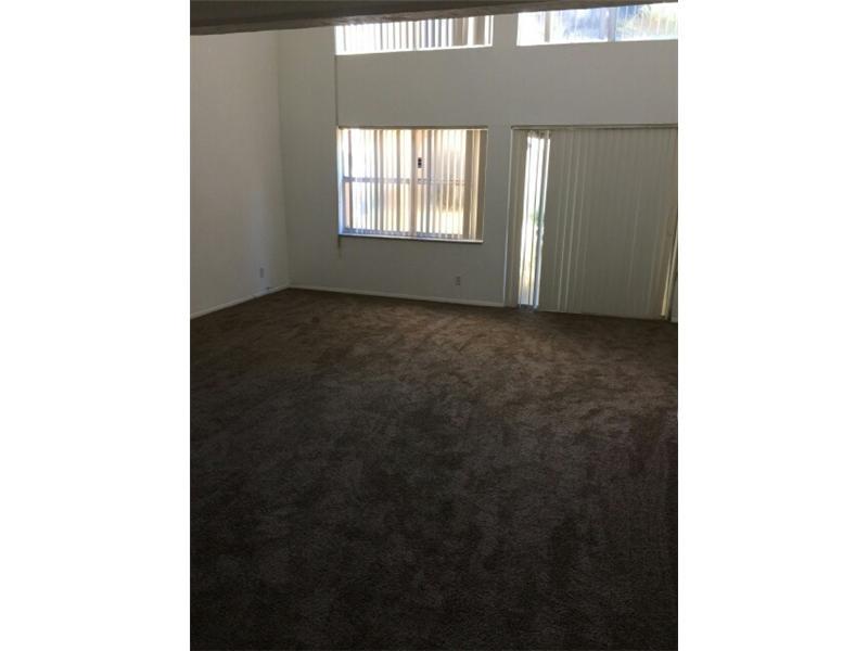 VENETIAN GARDENS - Residential Lease