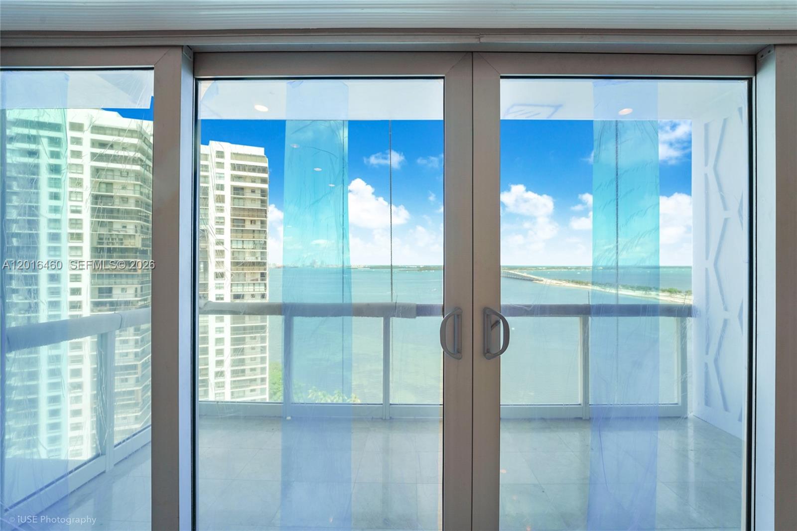 BRICKELL TOWNHOUSE CONDO - Residential Lease