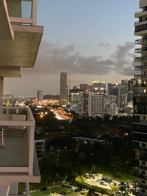 BRICKELL TOWNHOUSE CONDO - Residential Lease
