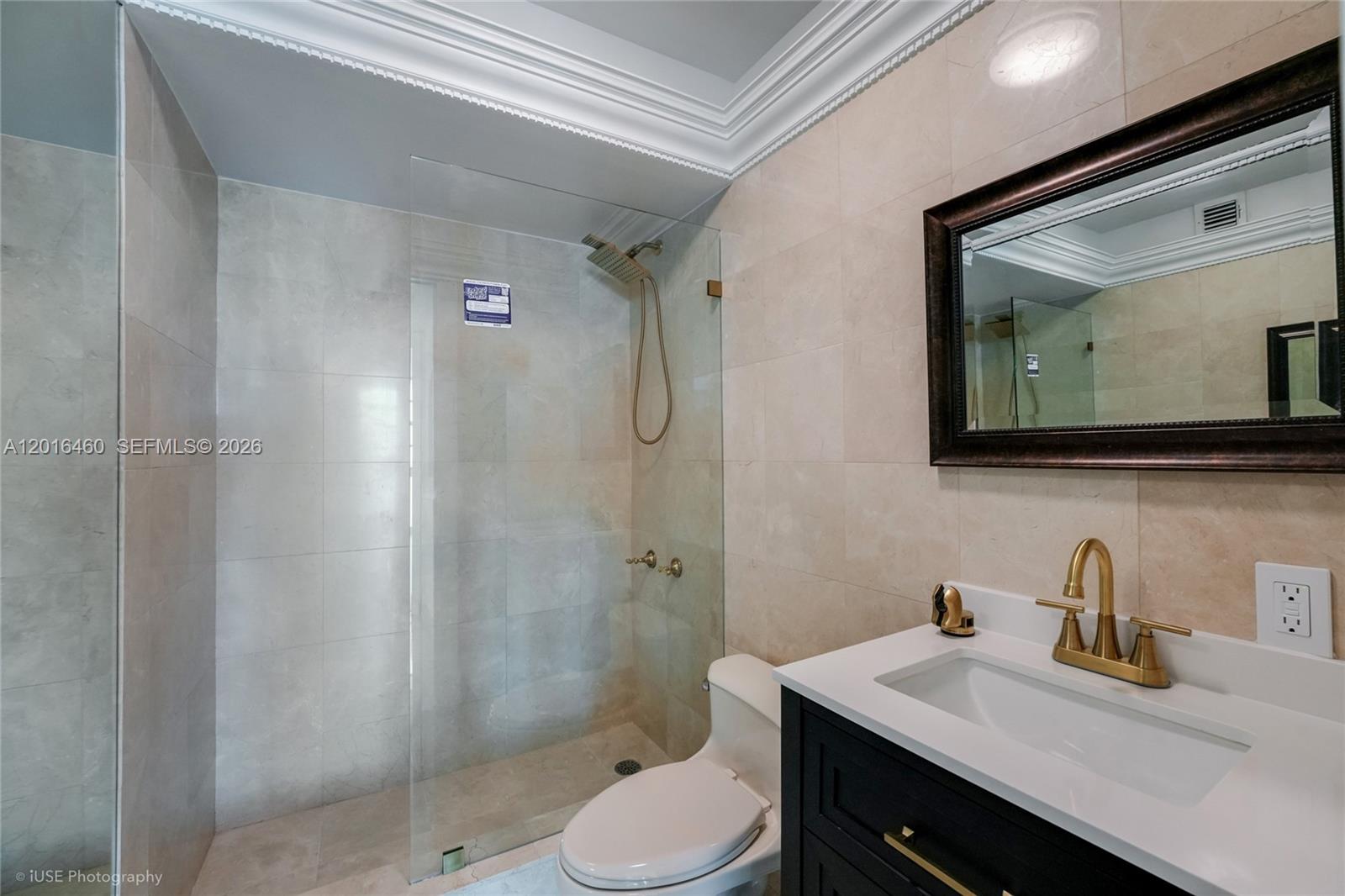 BRICKELL TOWNHOUSE CONDO - Residential Lease