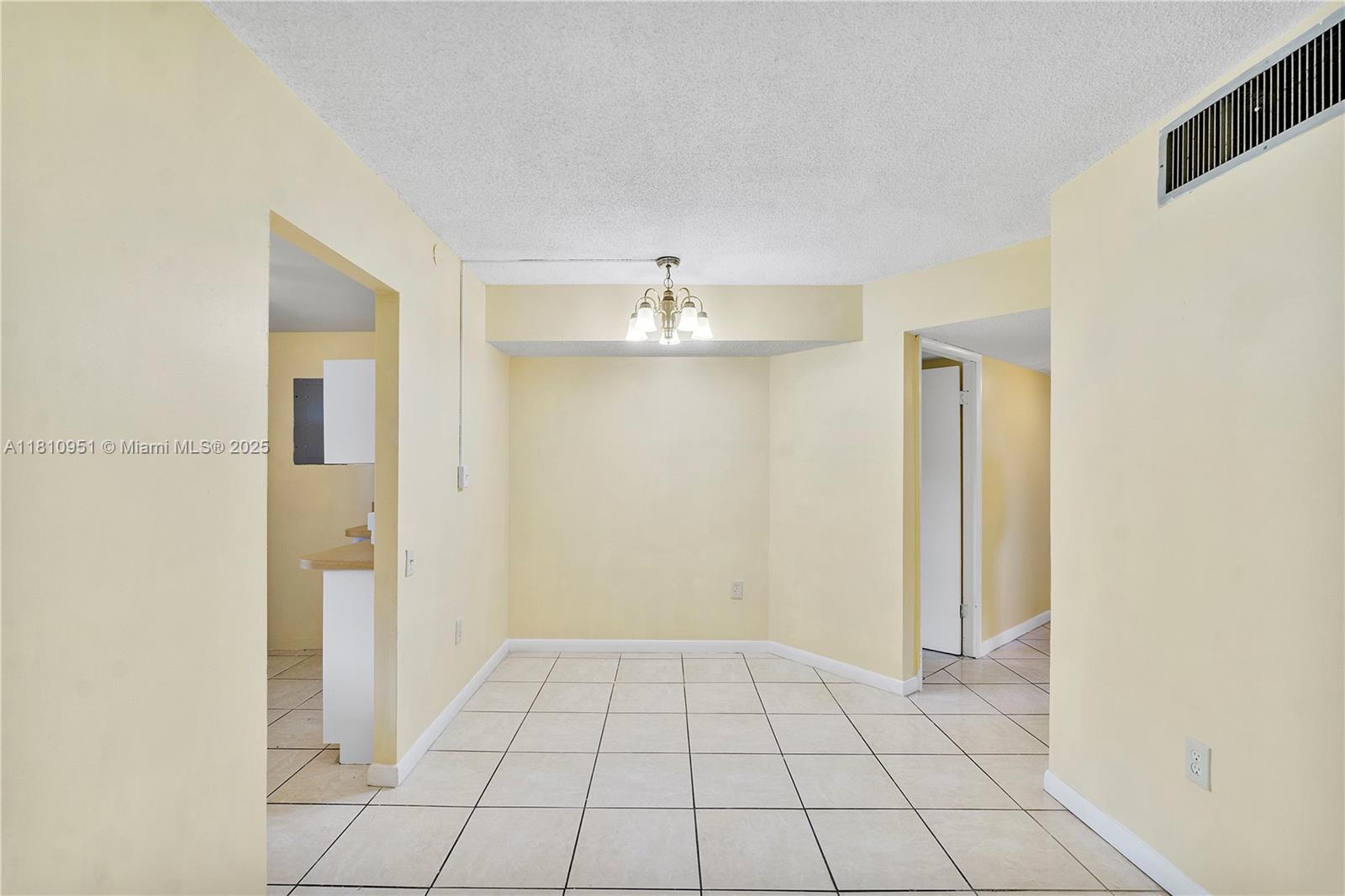 LIME BAY CONDOMINIUM 5 - Residential