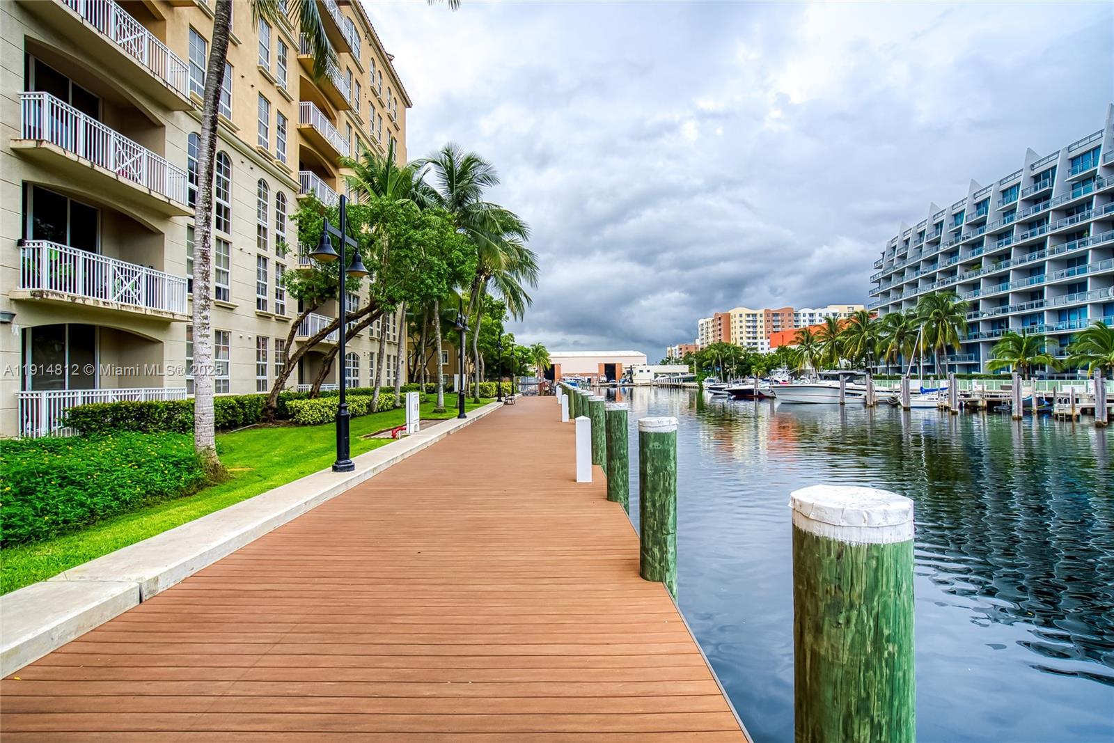 ALAQUA CONDO - Residential Lease