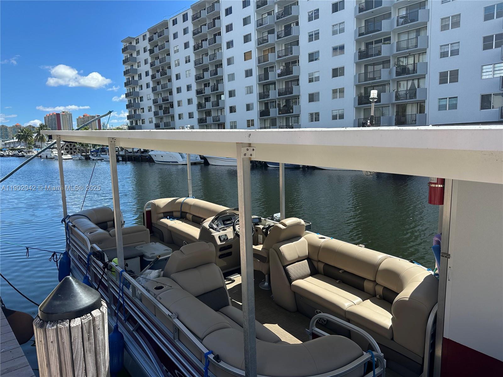 BEACH CLUB VILLAS CONDO - Residential