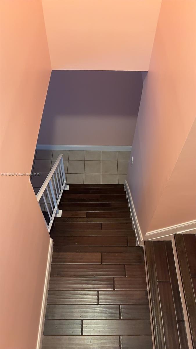 VALENCIA VILLAGE CONDO PH - Residential