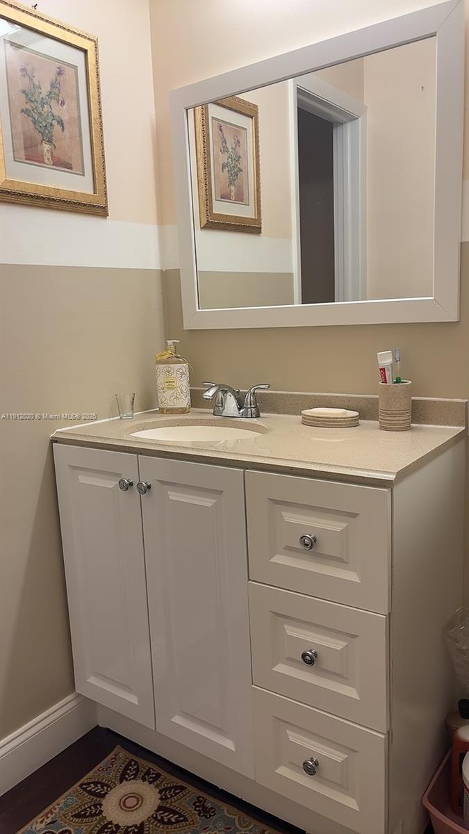 VALENCIA VILLAGE CONDO PH - Residential