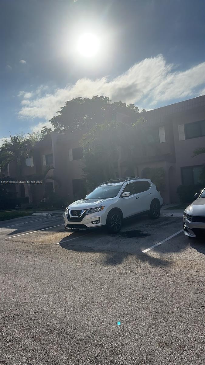 VALENCIA VILLAGE CONDO PH - Residential