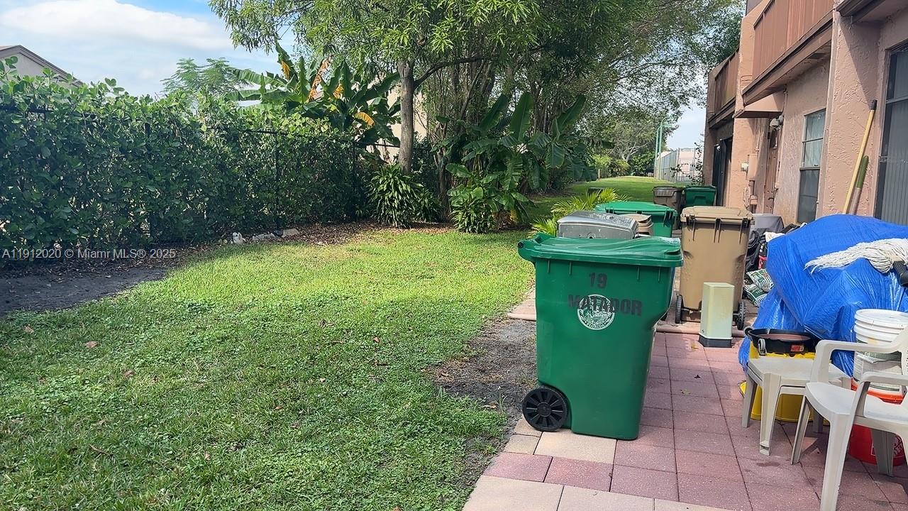 VALENCIA VILLAGE CONDO PH - Residential