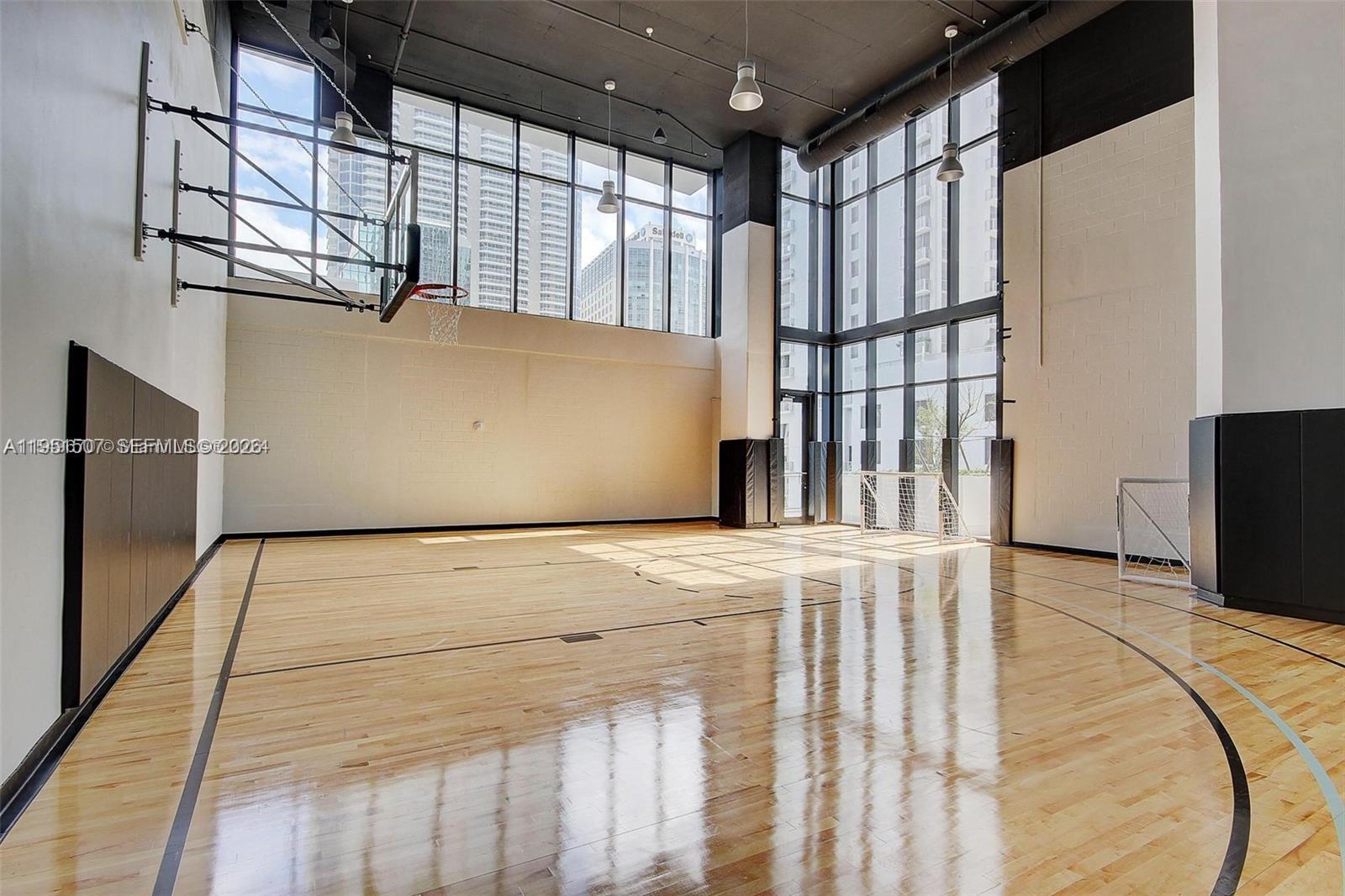 1010 BRICKELL CONDO - Residential Lease