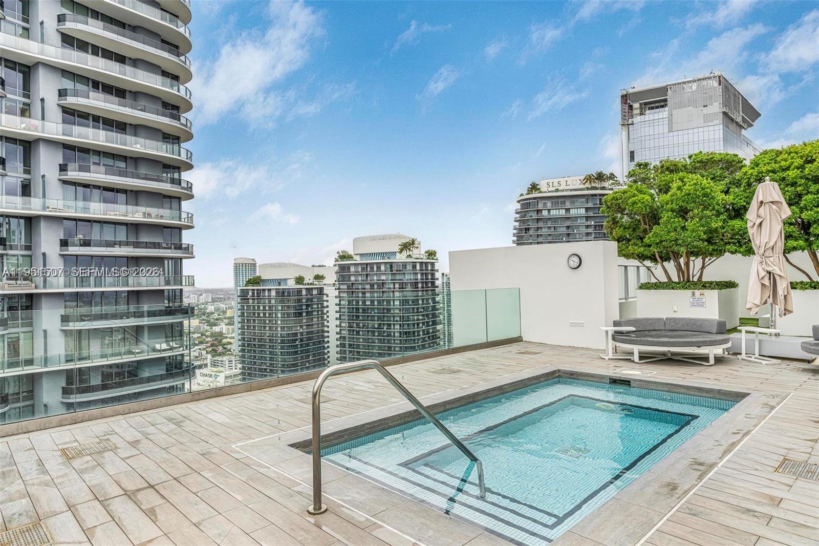 1010 BRICKELL CONDO - Residential Lease