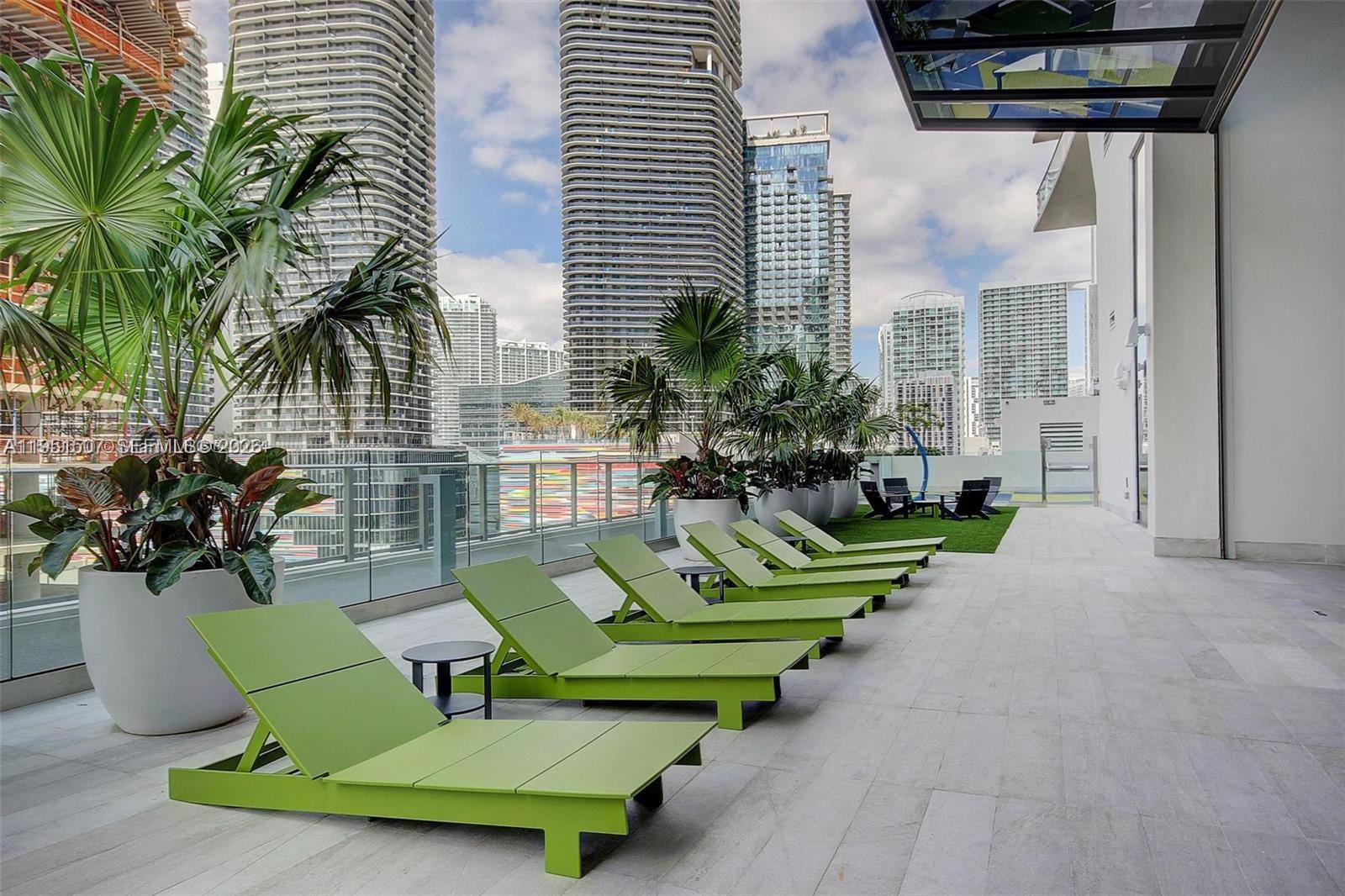 1010 BRICKELL CONDO - Residential Lease