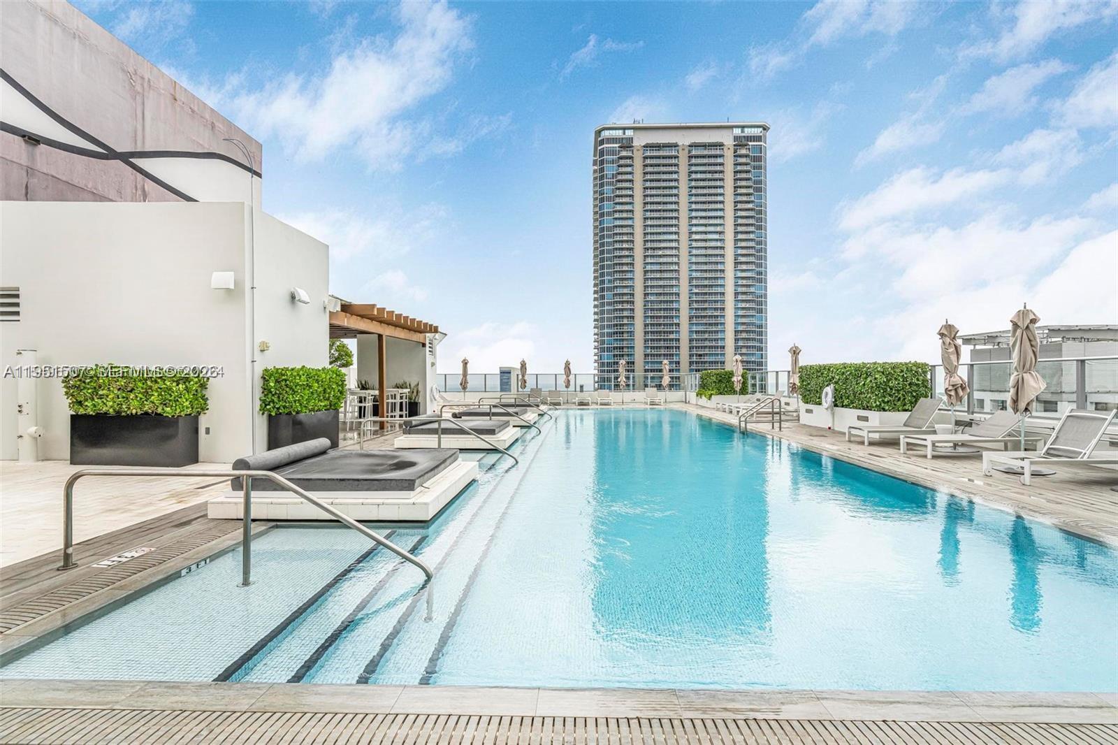 1010 BRICKELL CONDO - Residential Lease