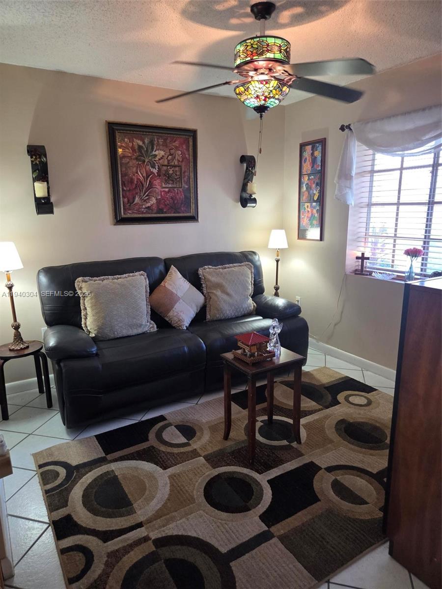 VILG HOMES COUNTRY WALK C - Residential