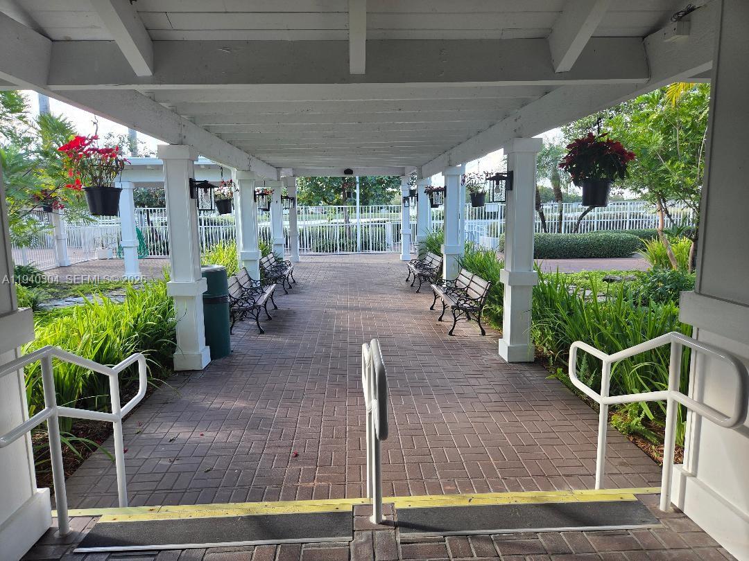 VILG HOMES COUNTRY WALK C - Residential