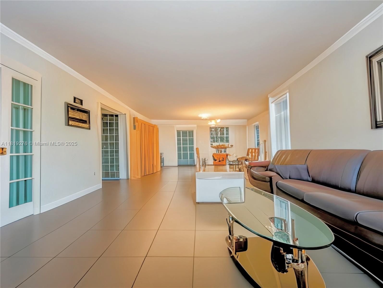 THE PLAZA OF BAL HARBOUR - Residential