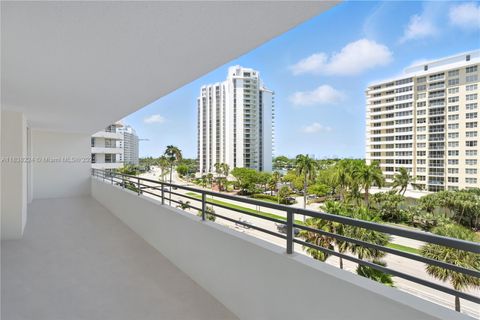 5555 Collins Ave 6W Miami Beach FL 33140