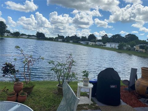 Miami-Dade County Mobile Homes for sale 1 35250 SW 177 Ct Homestead FL 33034