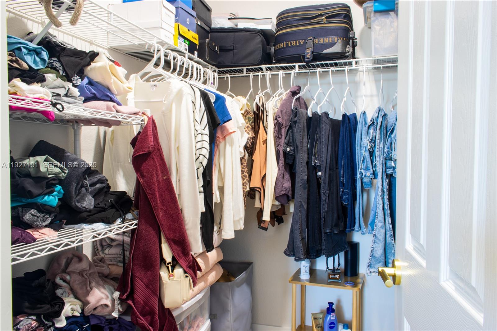 DORAL BREEZE - Residential