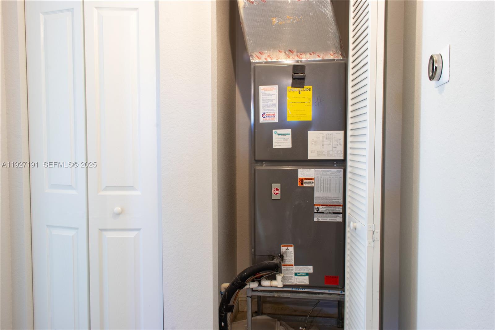 DORAL BREEZE - Residential