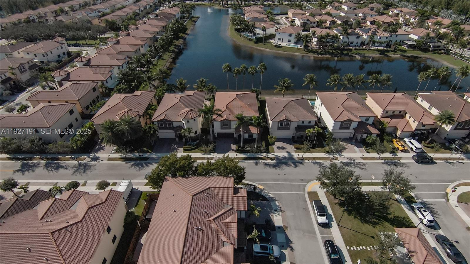 DORAL BREEZE - Residential