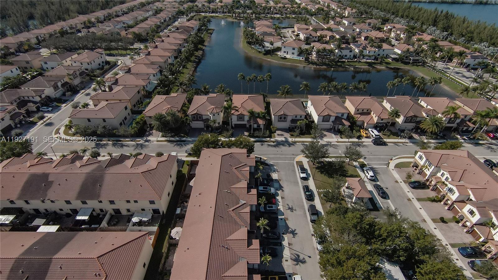 DORAL BREEZE - Residential