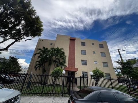 677 SW 9th Ave 205 Miami FL 33130