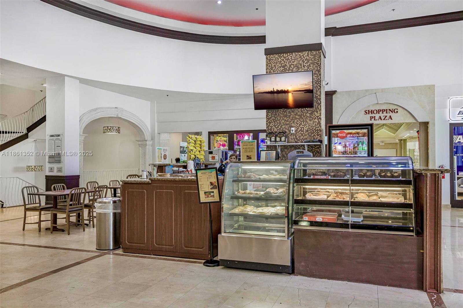 THE AVENTURA BEACH CLUB - Residential