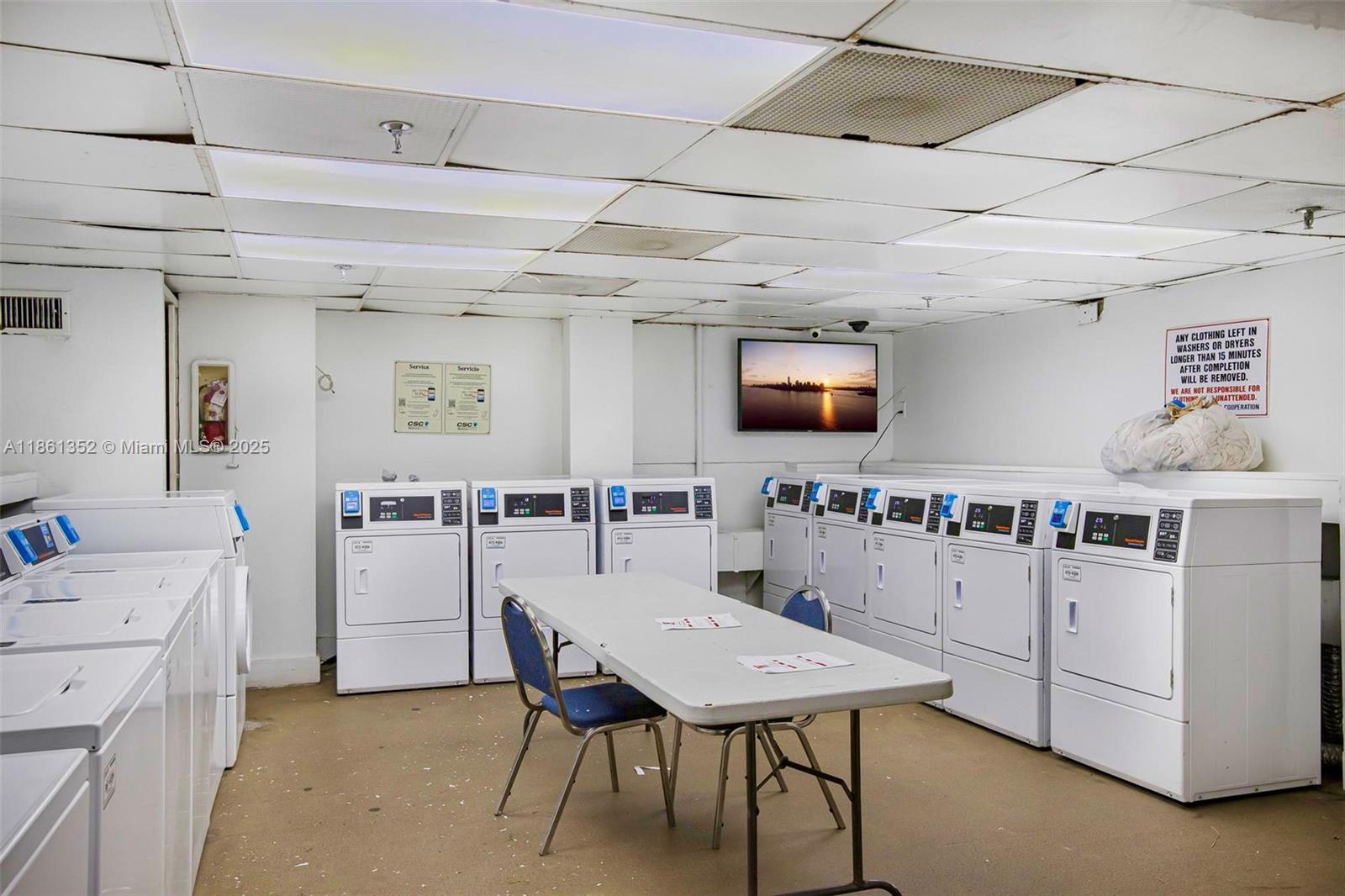 THE AVENTURA BEACH CLUB - Residential