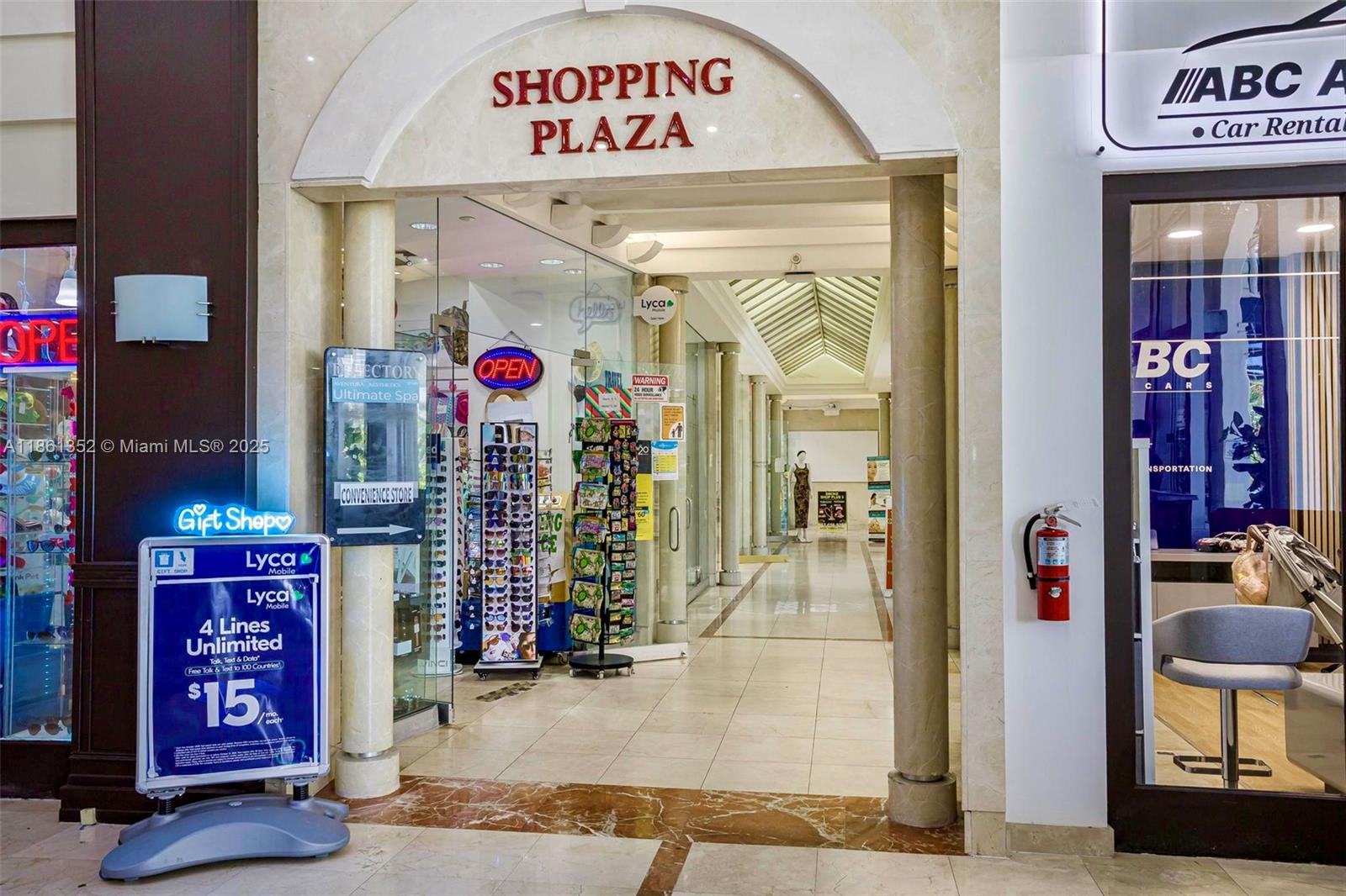 THE AVENTURA BEACH CLUB - Residential