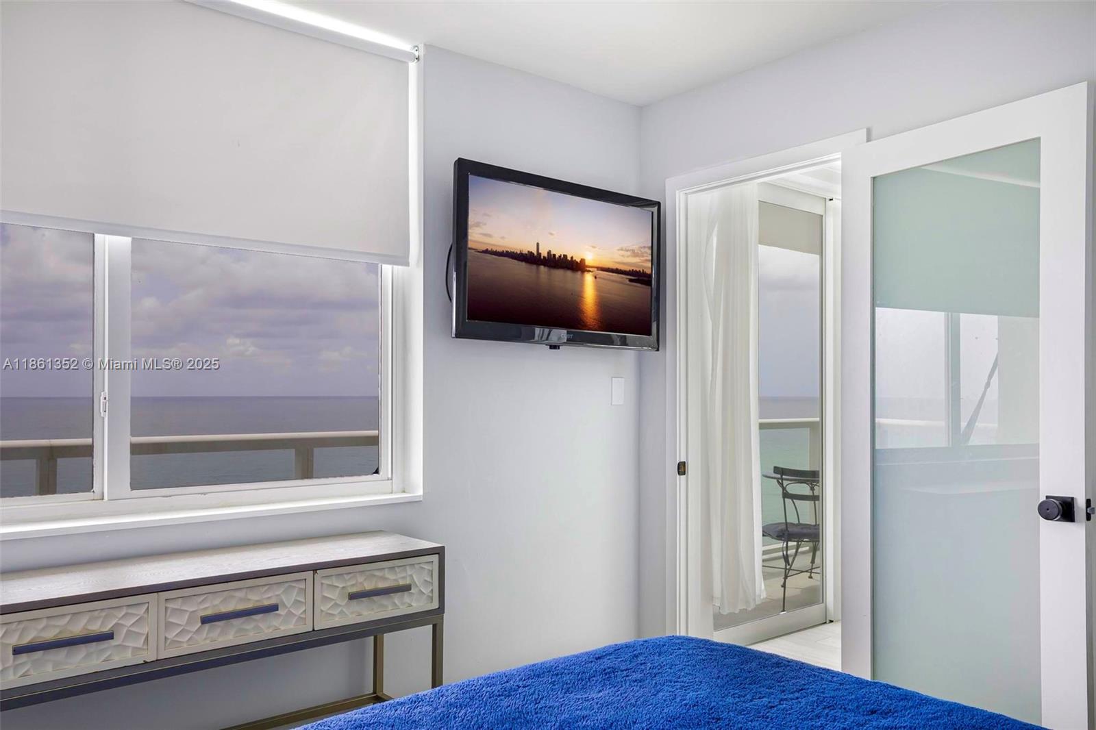 THE AVENTURA BEACH CLUB - Residential