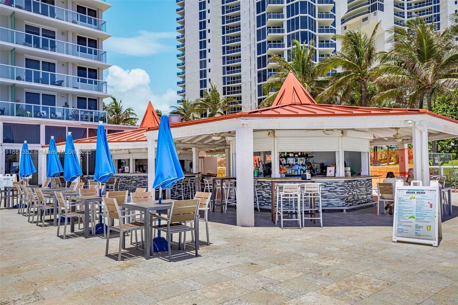 THE AVENTURA BEACH CLUB - Residential