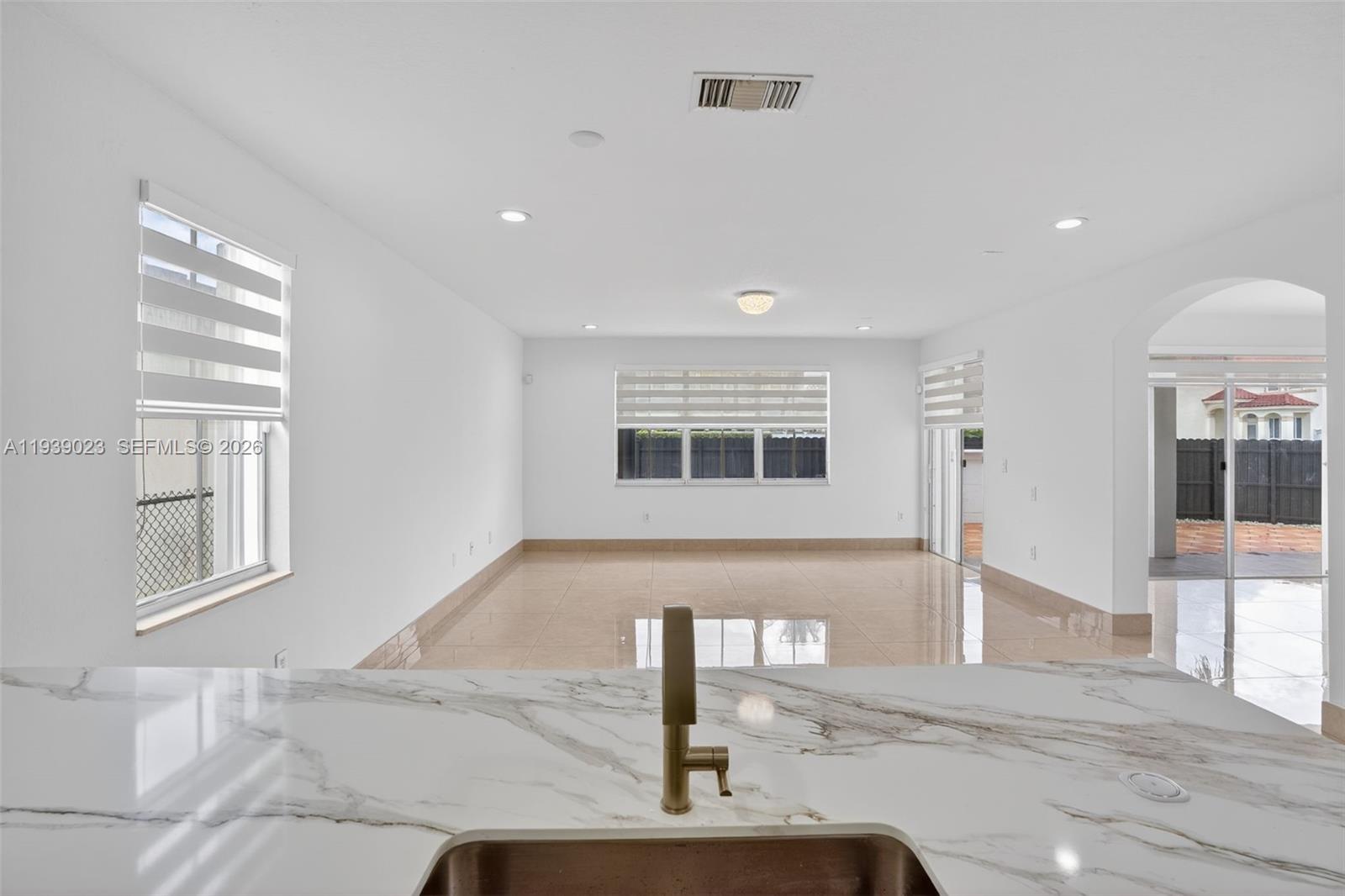 GRAND LAKES PHASE III - Residential