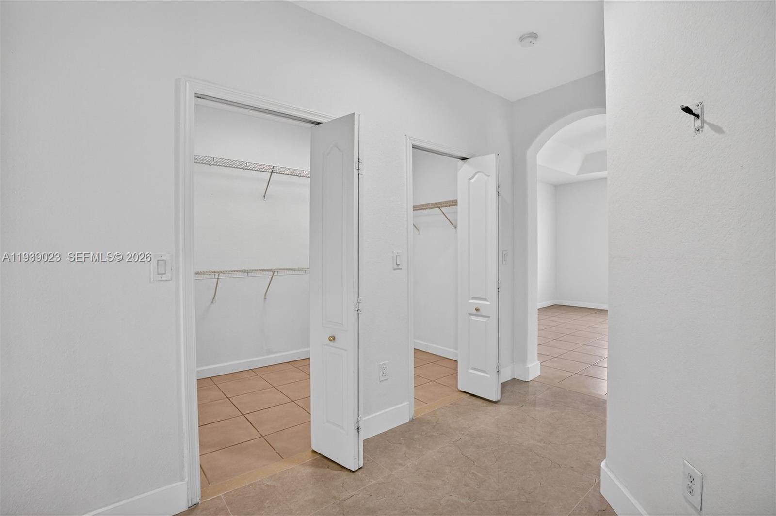 GRAND LAKES PHASE III - Residential