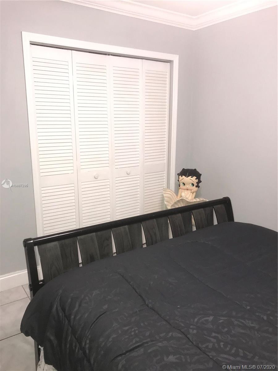 1ST ADDN TO PALM SPRINGS - Residential