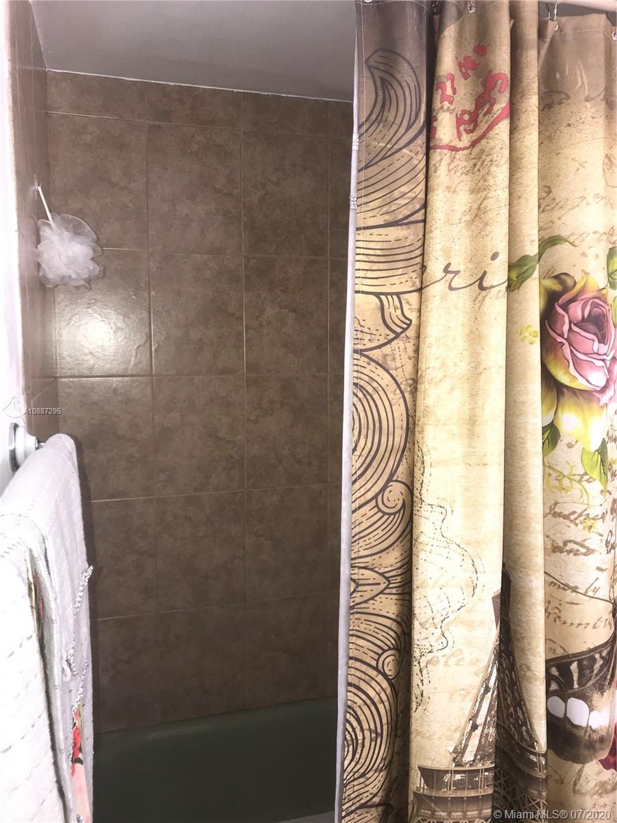 1ST ADDN TO PALM SPRINGS - Residential