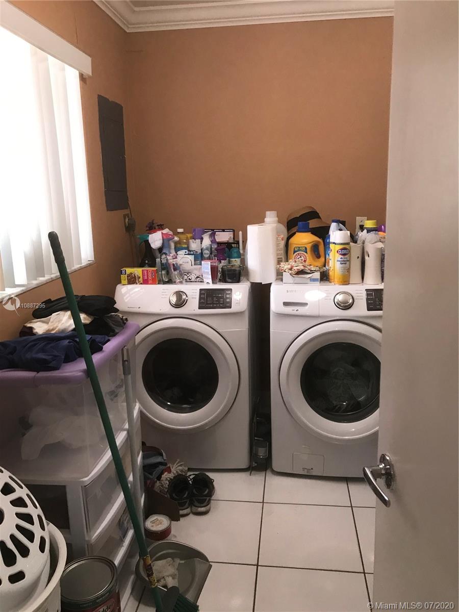 1ST ADDN TO PALM SPRINGS - Residential