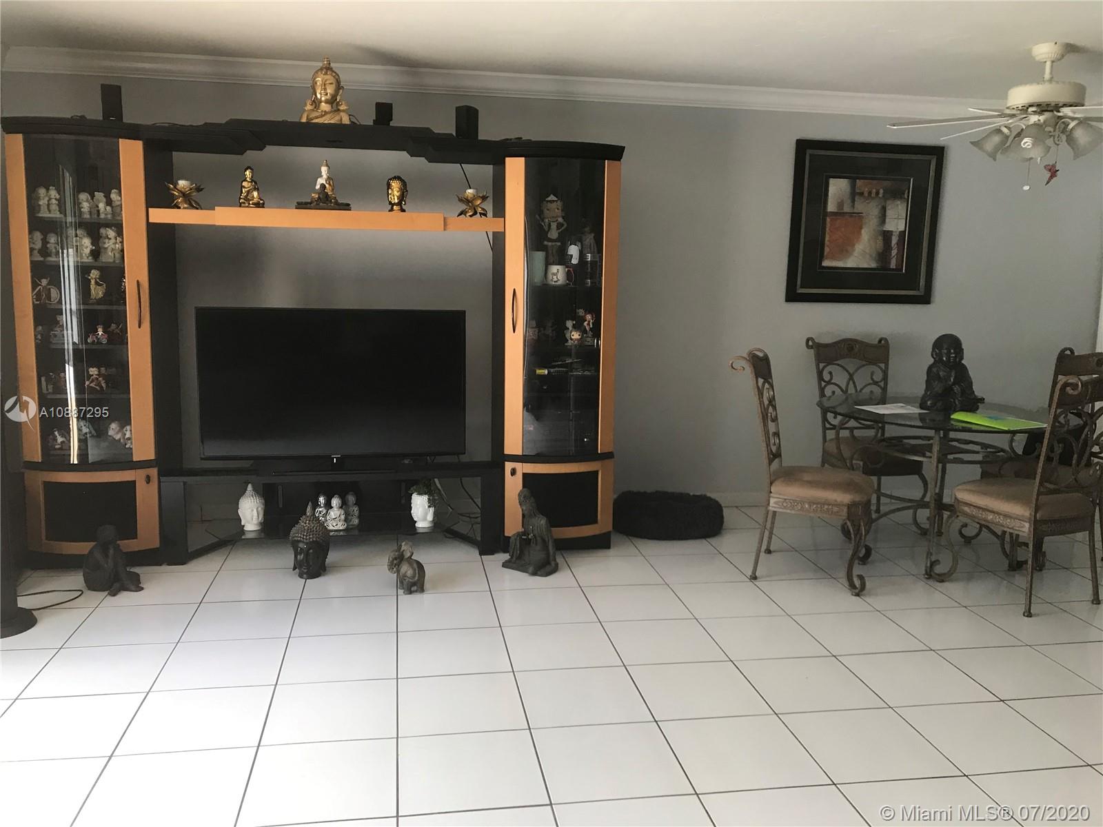 1ST ADDN TO PALM SPRINGS - Residential