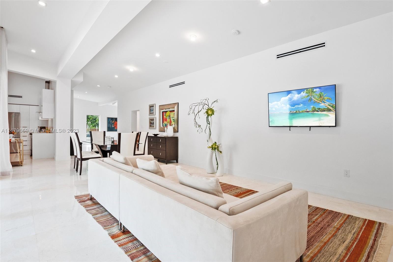 CRYSTAL BLUFF ADDN TO SIL - Residential